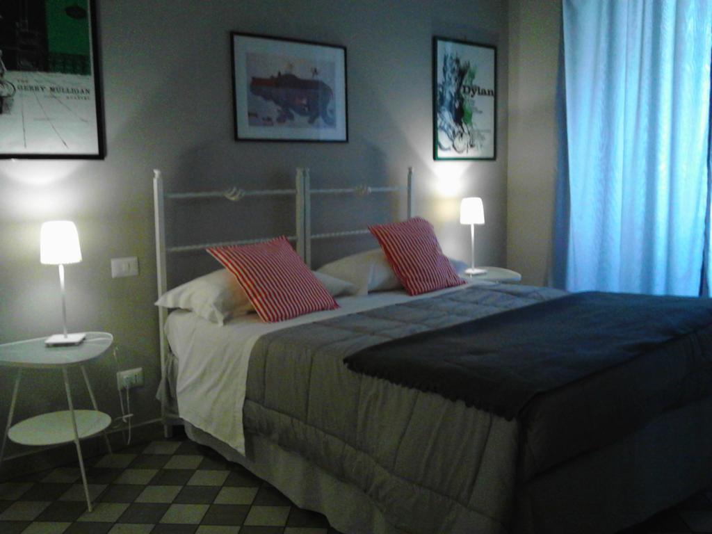 Bed and Breakfast Le Stanze Di Pietro Рим Экстерьер фото