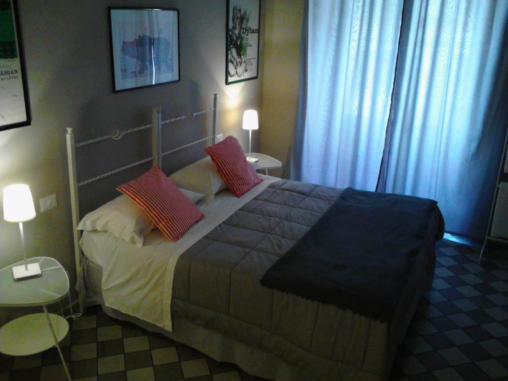 Bed and Breakfast Le Stanze Di Pietro Рим Экстерьер фото
