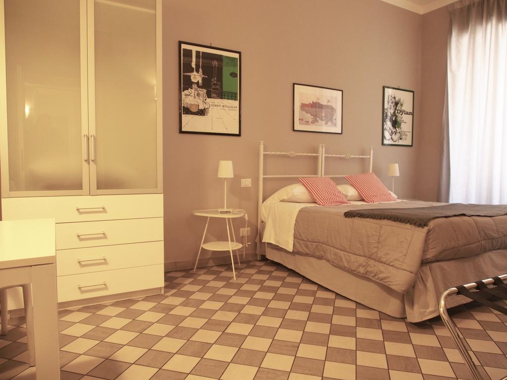 Bed and Breakfast Le Stanze Di Pietro Рим Экстерьер фото